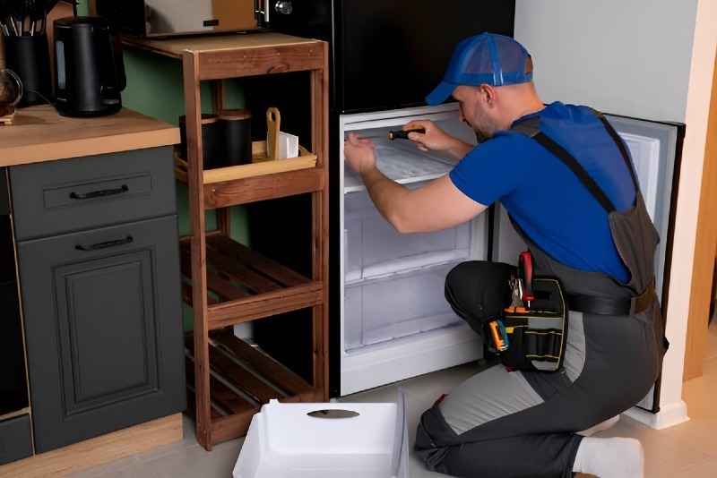 Refrigerator repair in Florida City